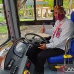 Kejar Emisi Bersih 2045, Tahun Depan Pegawai Pemprov Bali Mesti Gunakan Kendaraan Berikut Ini adalah adalah