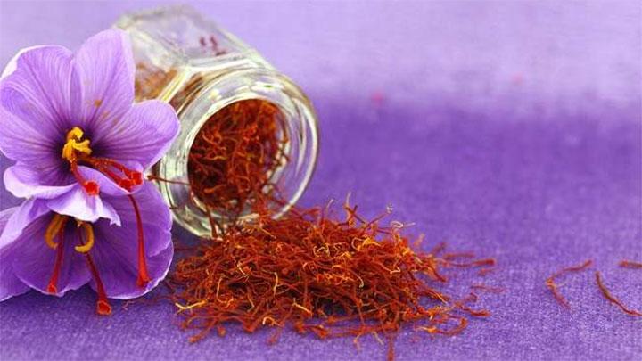 5 Sistem Kecantikan yang tersebut yang dimaksud Menggunakan Kandungan Saffron