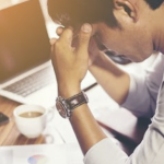 Tips Hindari Perusahaan Toxic untuk Kesehatan Fisik dan Mentalmu